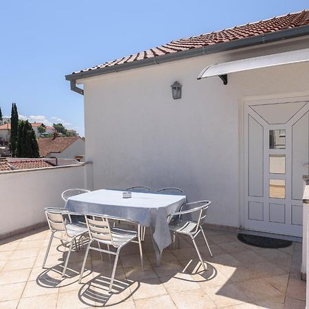 Apartmani Suki Trogir Eksteriør bilde