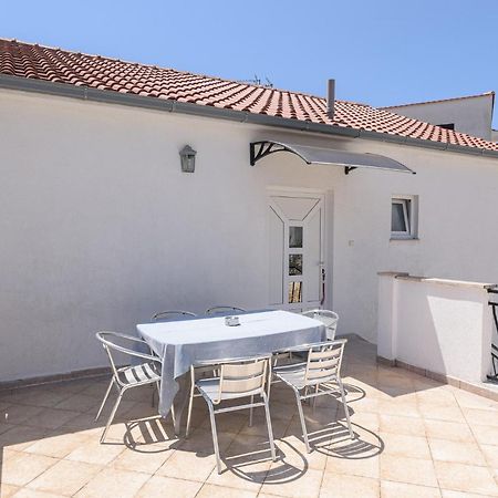 Apartmani Suki Trogir Eksteriør bilde