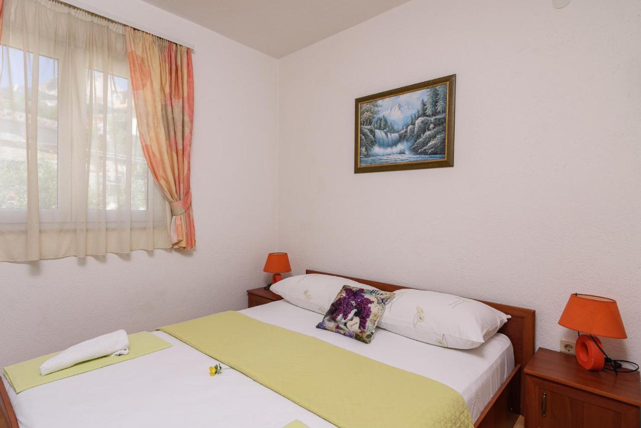 Apartmani Suki Trogir Eksteriør bilde