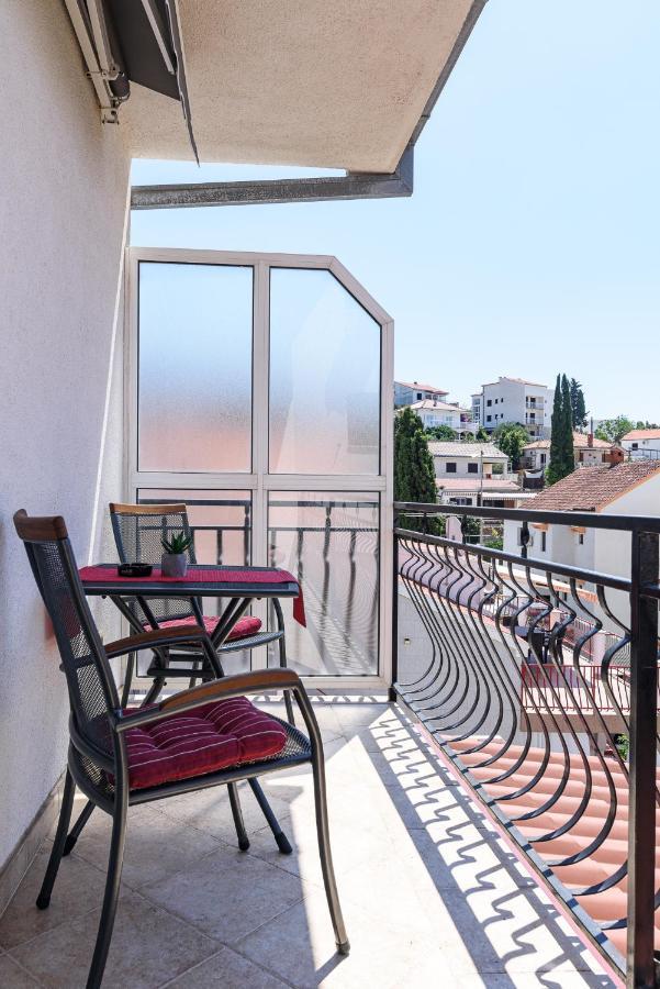 Apartmani Suki Trogir Eksteriør bilde